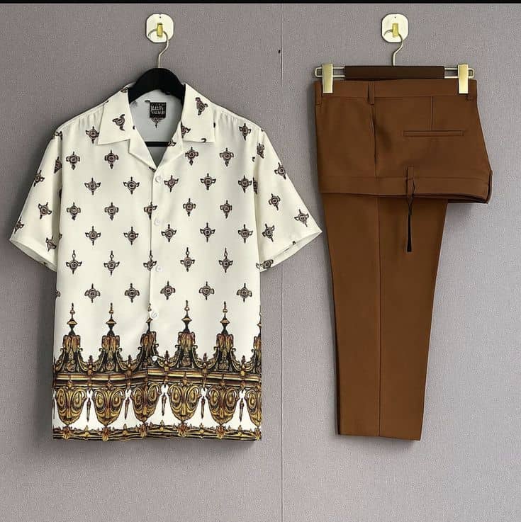 Vintage shirt with plain trouser